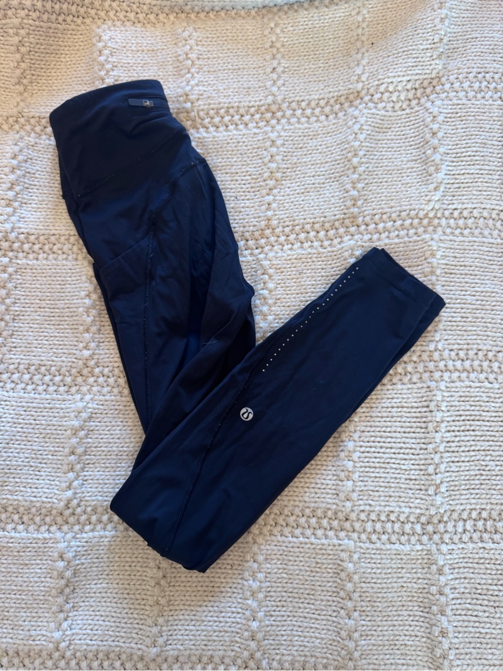 Lululemon fast and free pants size 2
